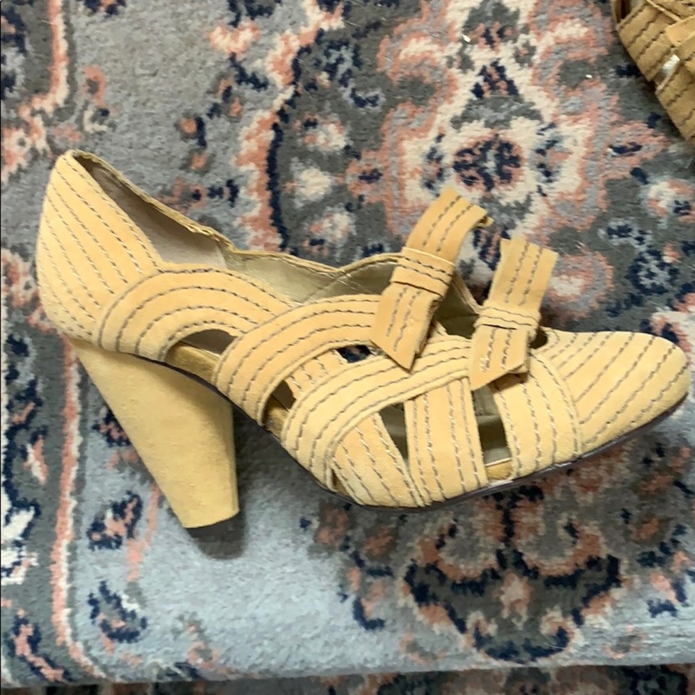 Yellow suede heels